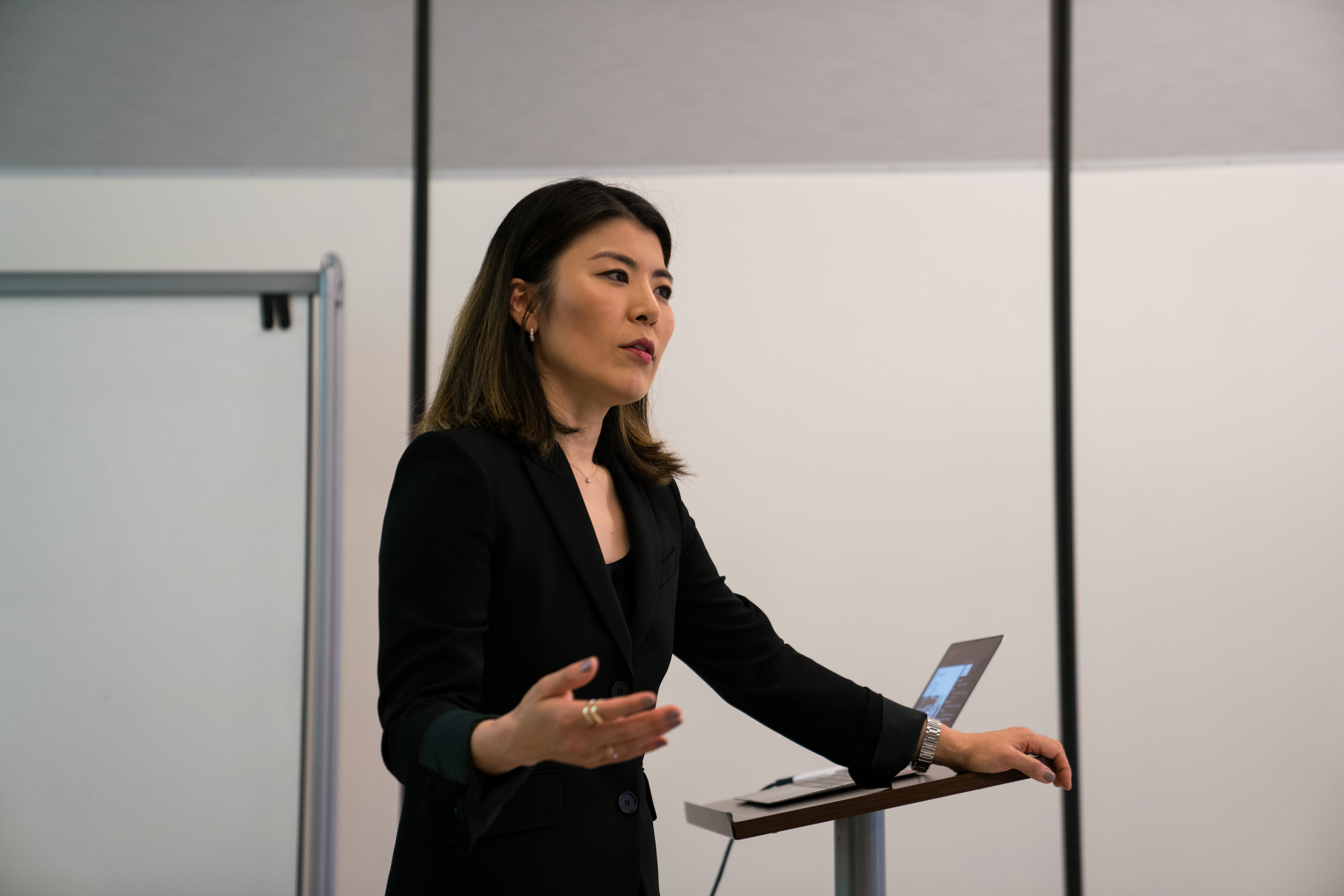 Dr. Eunhwa Yang